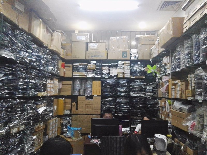 电子产品回收:旧手机换新生活的第一步